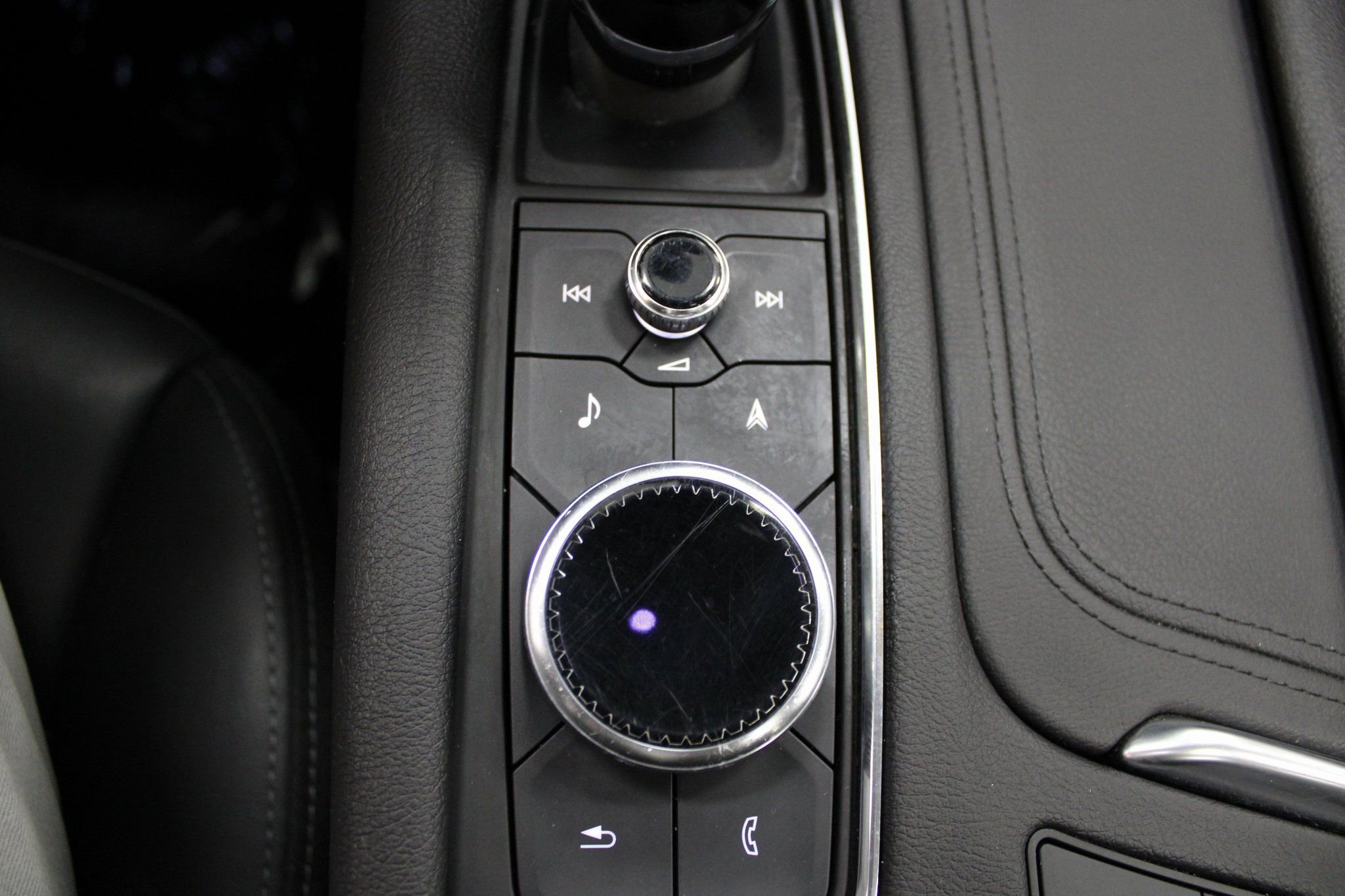 Used 2023 Cadillac XT5 Premium Luxury image 48