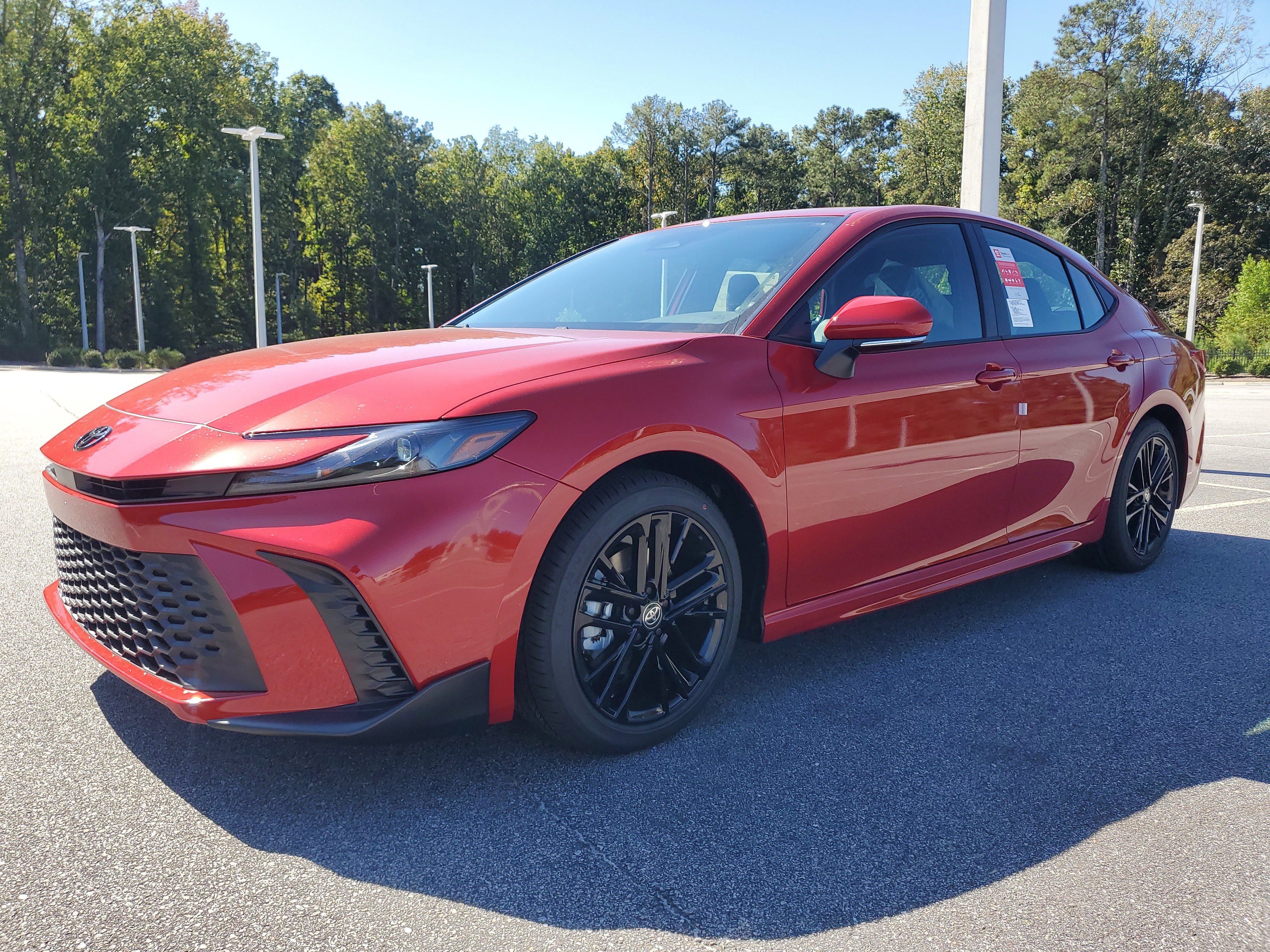New 2026 Toyota Camry SE image 3