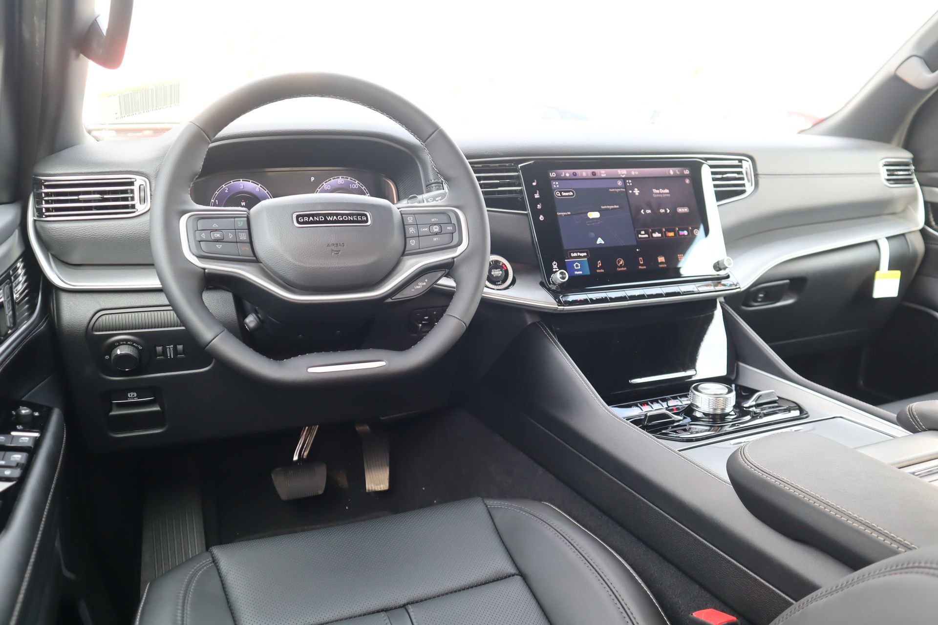 New 2026 Jeep Grand Wagoneer 4WD image 2