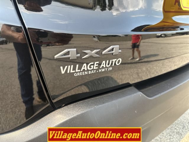 Used 2017 Jeep Renegade Trailhawk AWD/4WD image 8