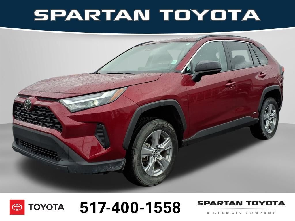 Used 2025 Toyota RAV4 LE AWD/4WD image 1