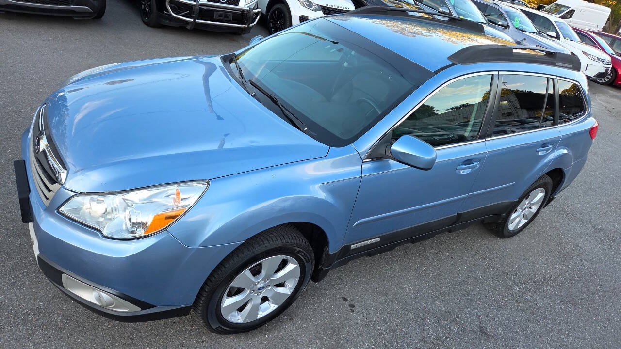 Used 2011 Subaru Outback 2.5i Limited AWD/4WD image 5