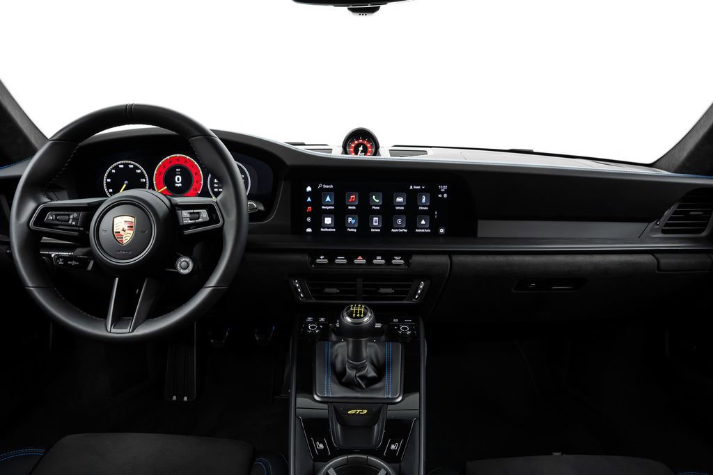 Used 2025 Porsche 911 GT3 RWD image 29