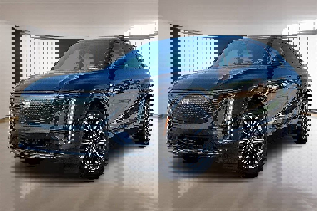 New 2025 Cadillac Lyriq Sport