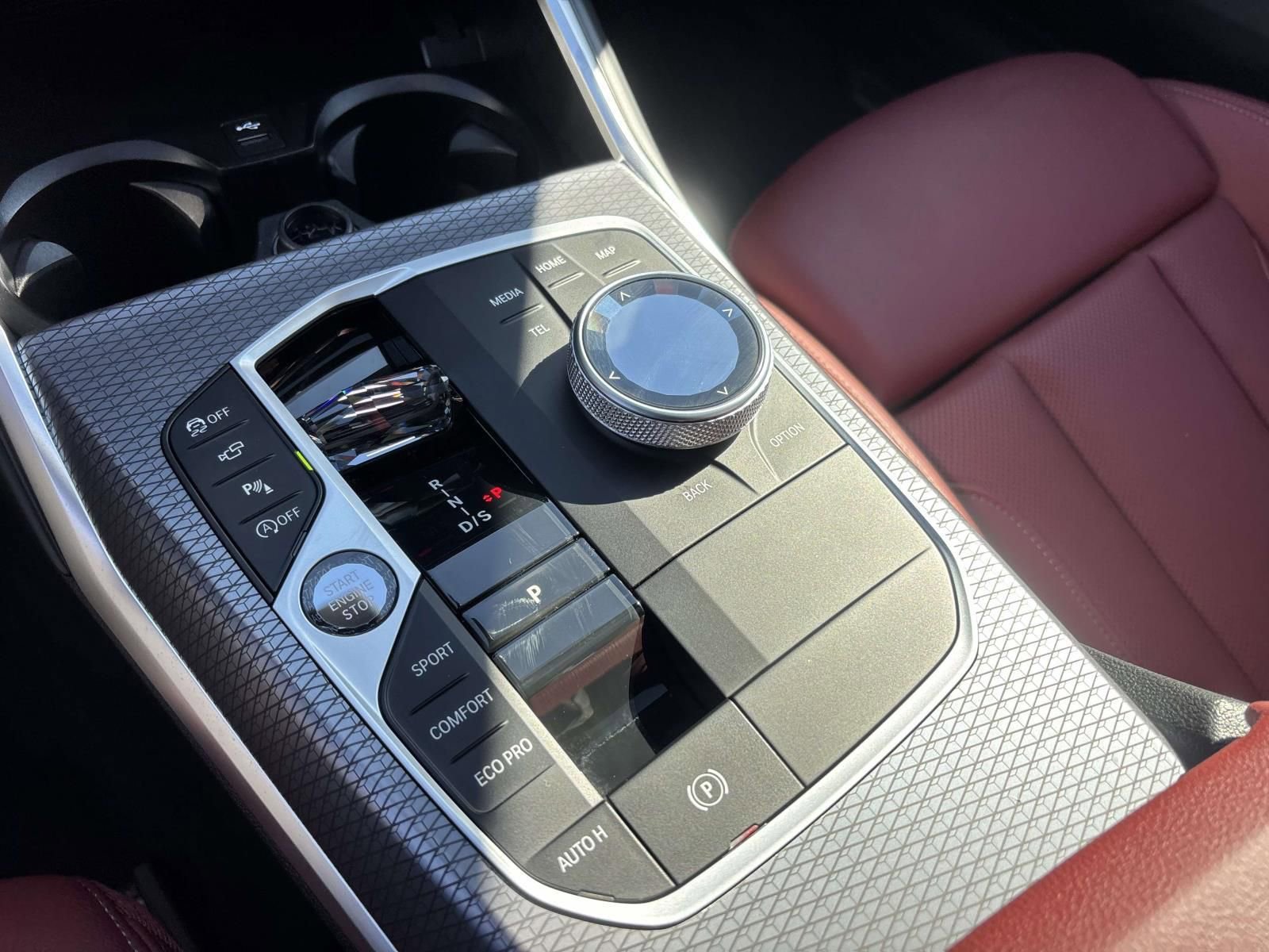 New 2026 BMW 330i xDrive Sedan w/ Premium Package image 24