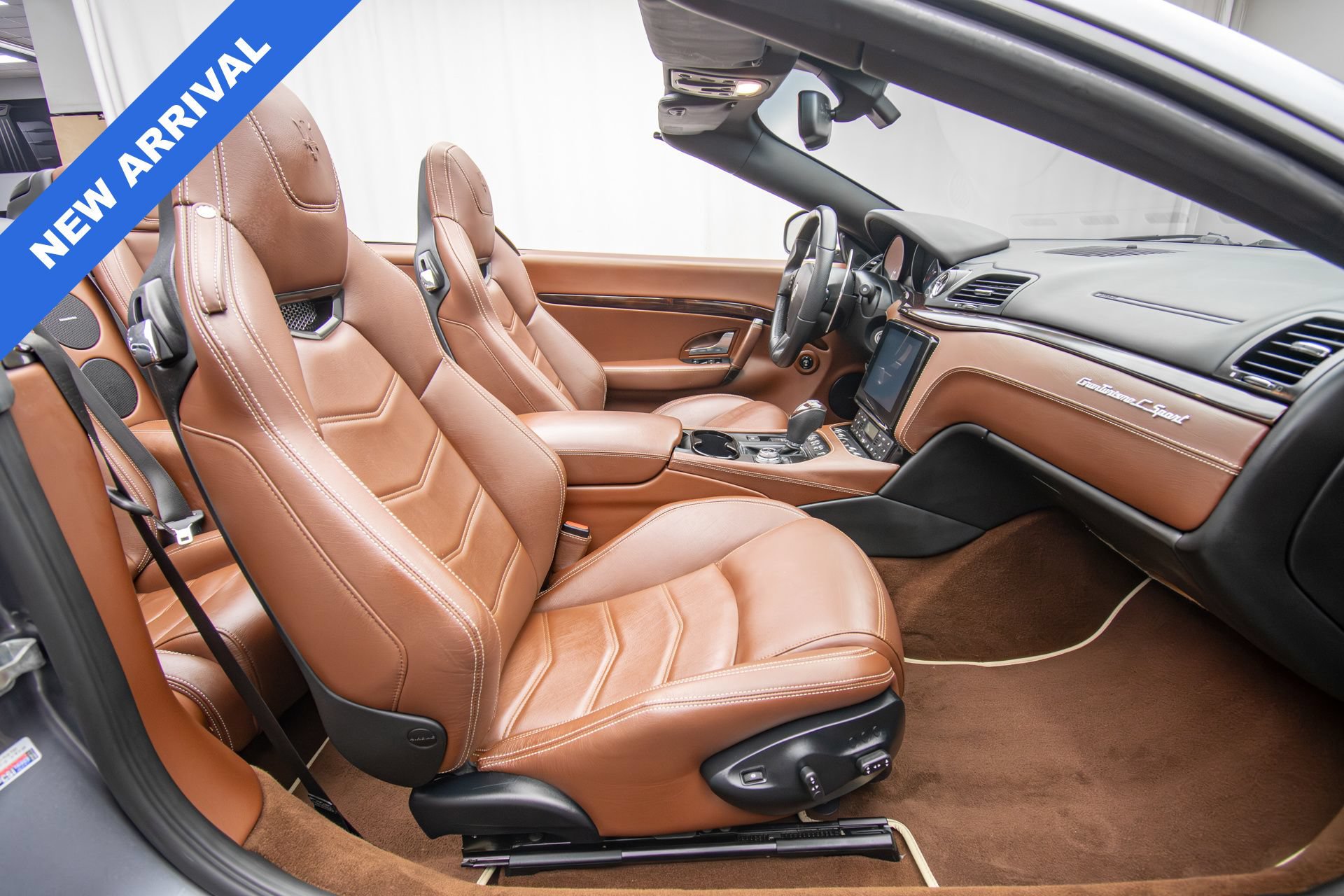 Used 2018 Maserati GranTurismo MC RWD image 19