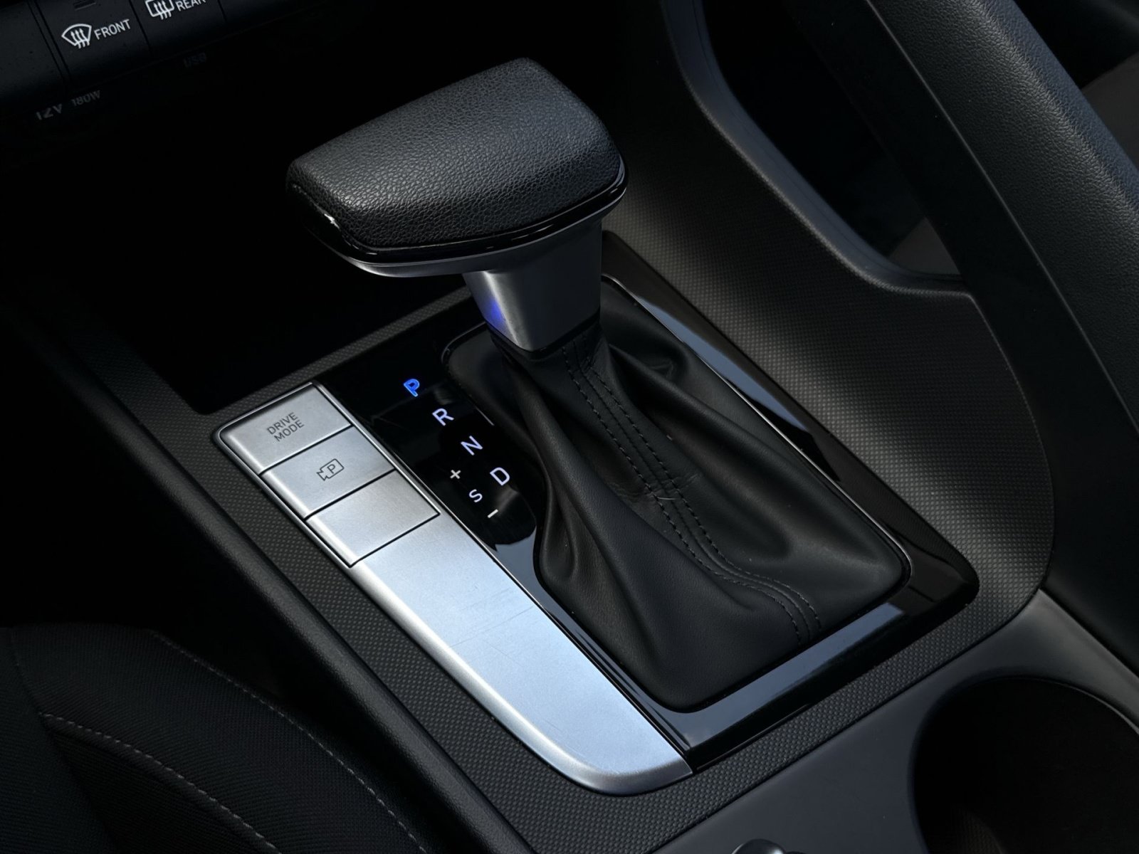 Certified 2024 Hyundai Elantra SEL FWD image 22