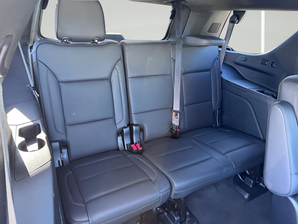 Used 2024 GMC Yukon Denali RWD image 21