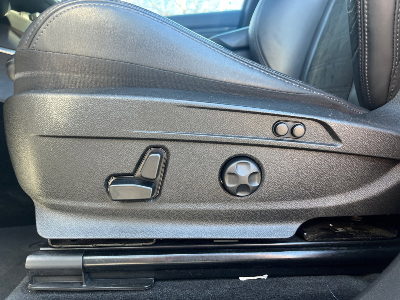 Used 2019 Alfa Romeo Stelvio Quadrifoglio w/ Driver Assist Dynamic Package image 13