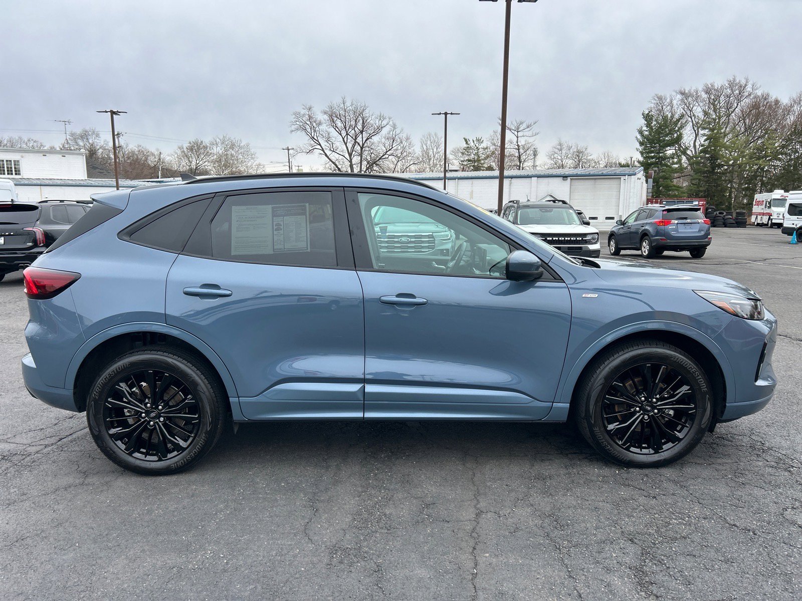 Certified 2023 Ford Escape ST-Line Elite AWD/4WD image 13