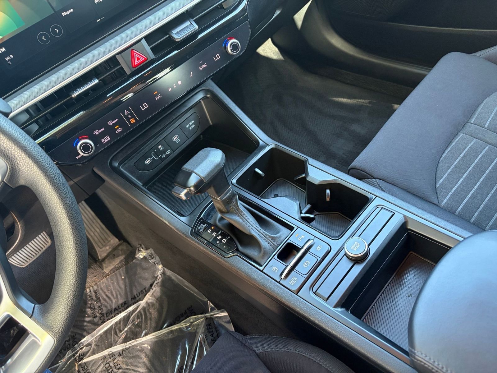 Used 2025 Kia K5 LXS image 37