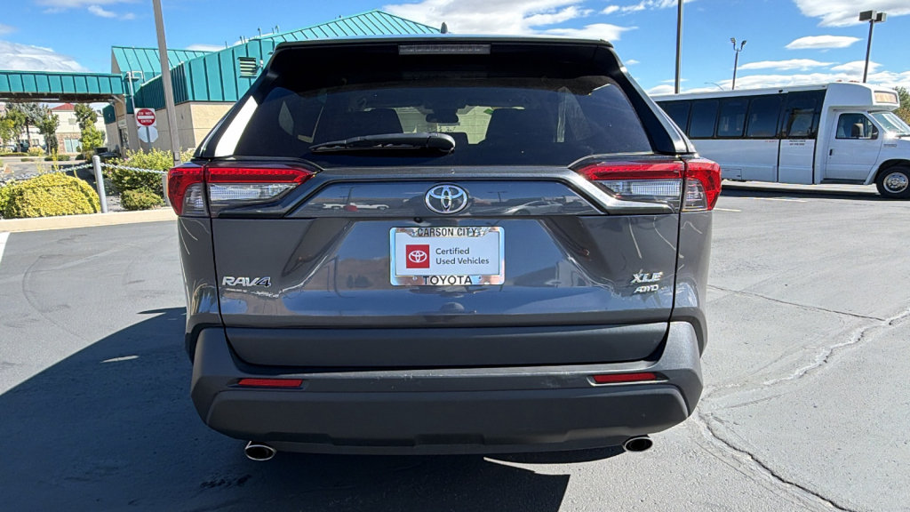 Certified 2025 Toyota RAV4 XLE AWD/4WD image 4