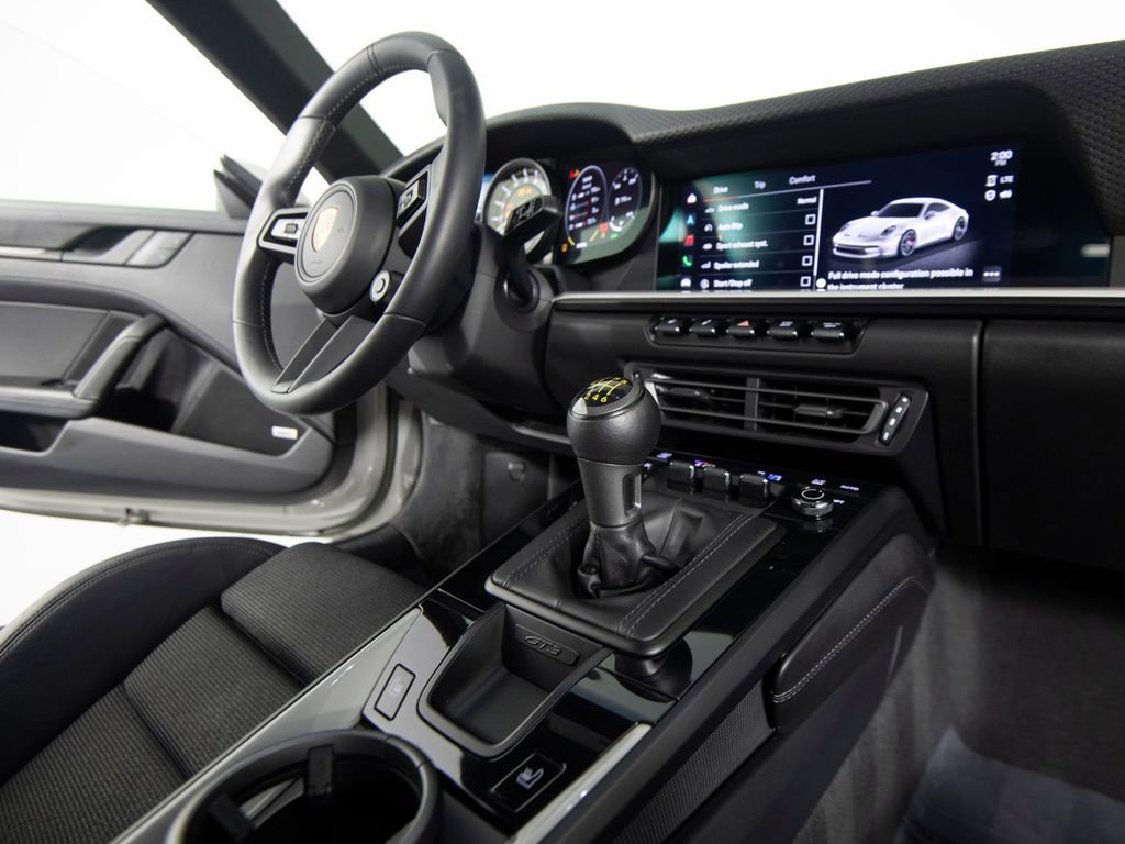 Certified 2022 Porsche 911 GT3 RWD image 35