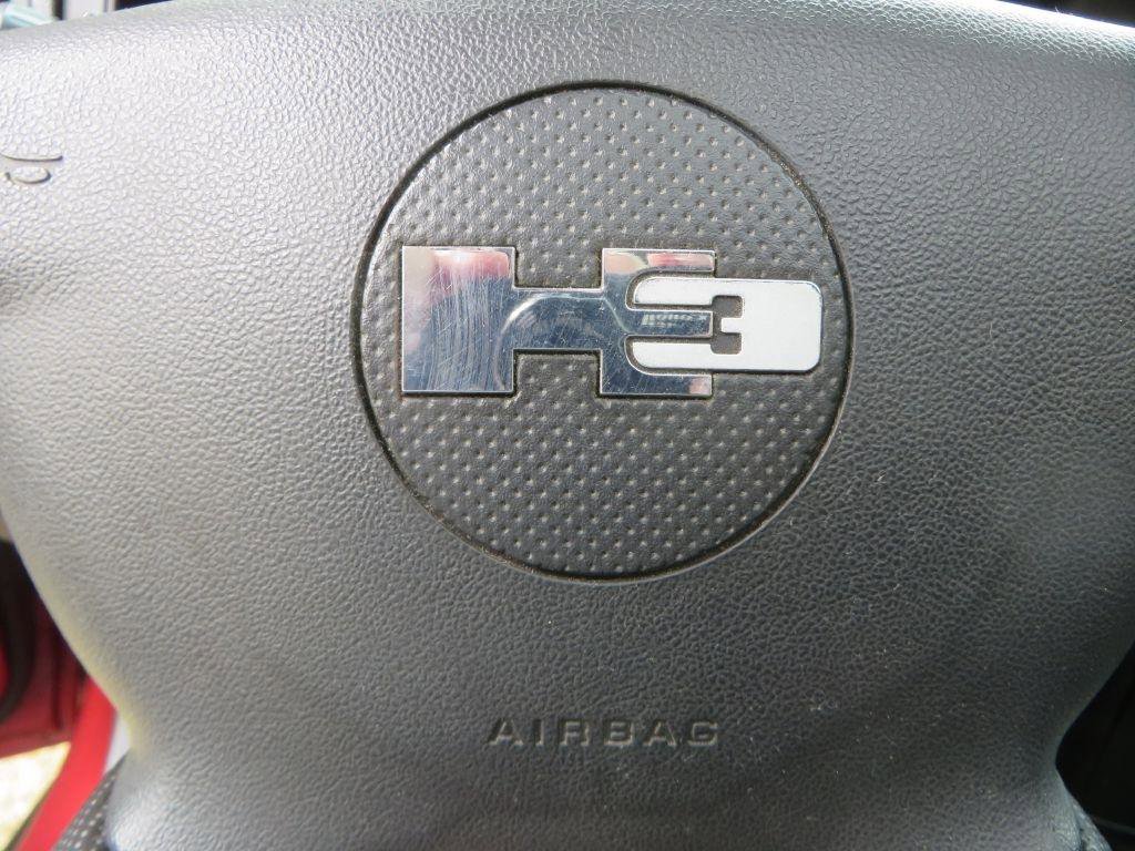 Used 2010 HUMMER H3T w/ Appearance Package image 13