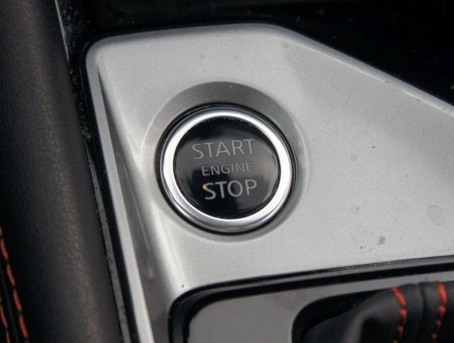 Used 2025 Nissan Altima 2.5 SR image 7