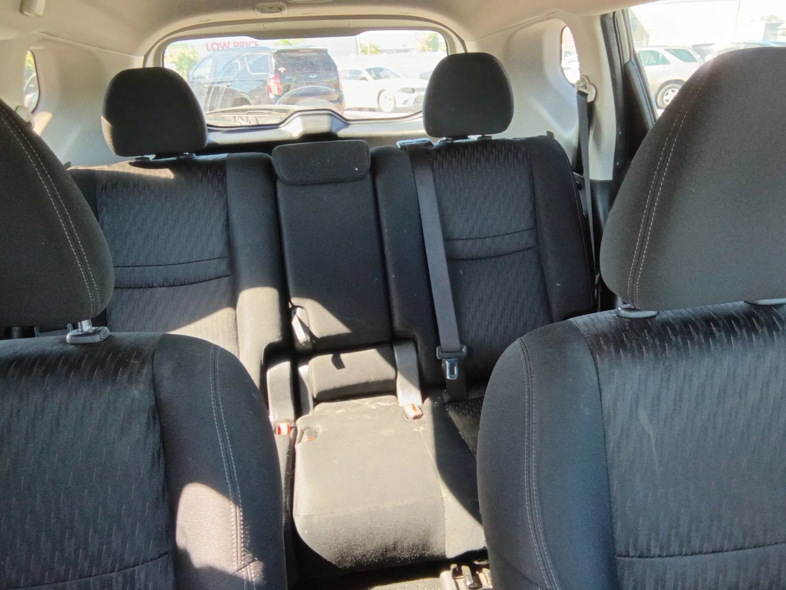 Used 2018 Nissan Rogue S FWD image 16
