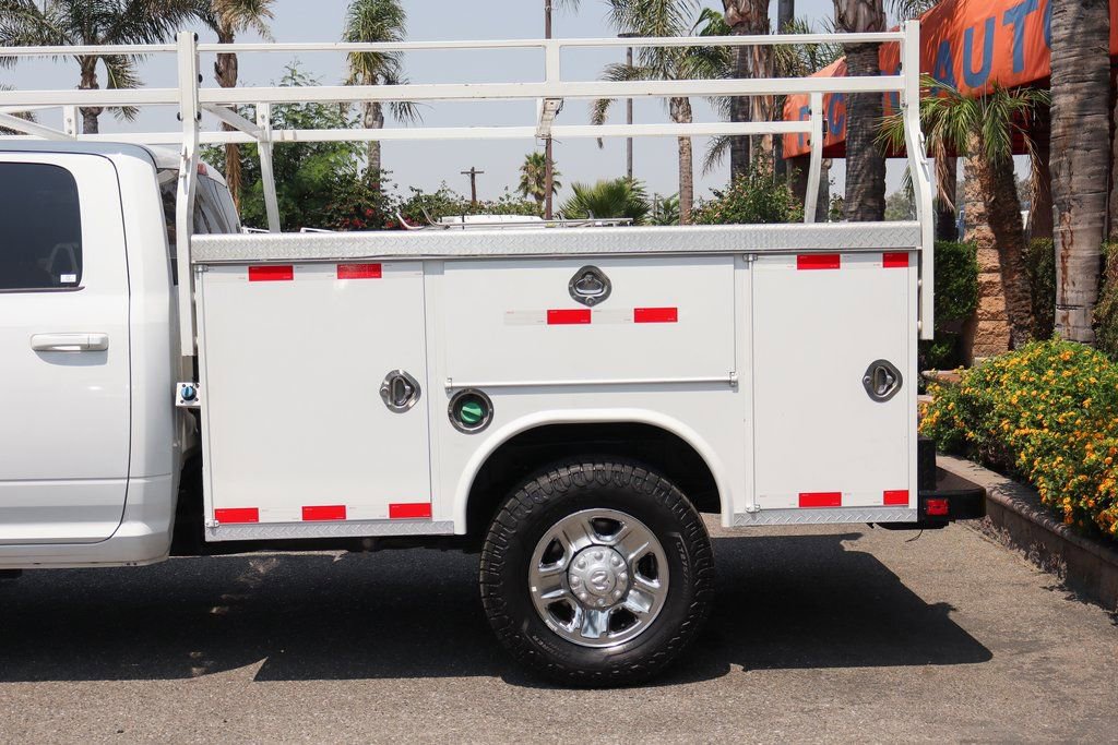 Used 2021 RAM 3500 Big Horn image 6