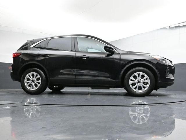 Used 2023 Ford Escape Active w/ Tech Pack #2 AWD/4WD image 34