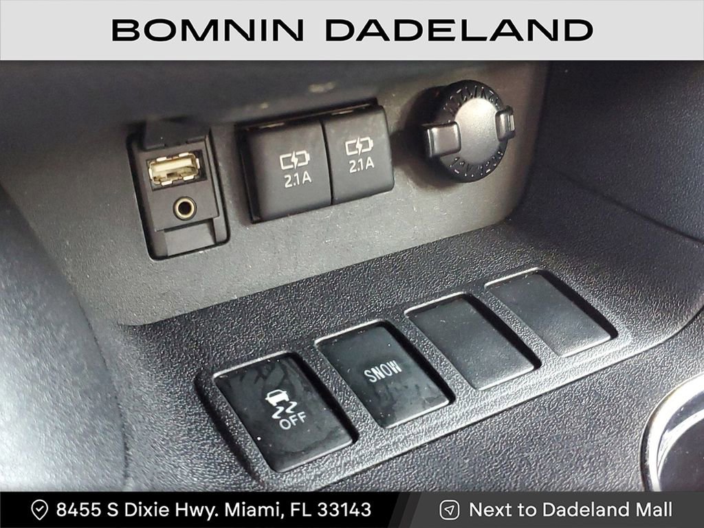 Used 2018 Toyota Highlander Plus image 25