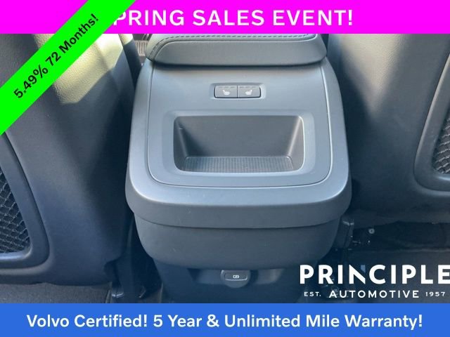 Certified 2025 Volvo XC60 B5 Core image 35