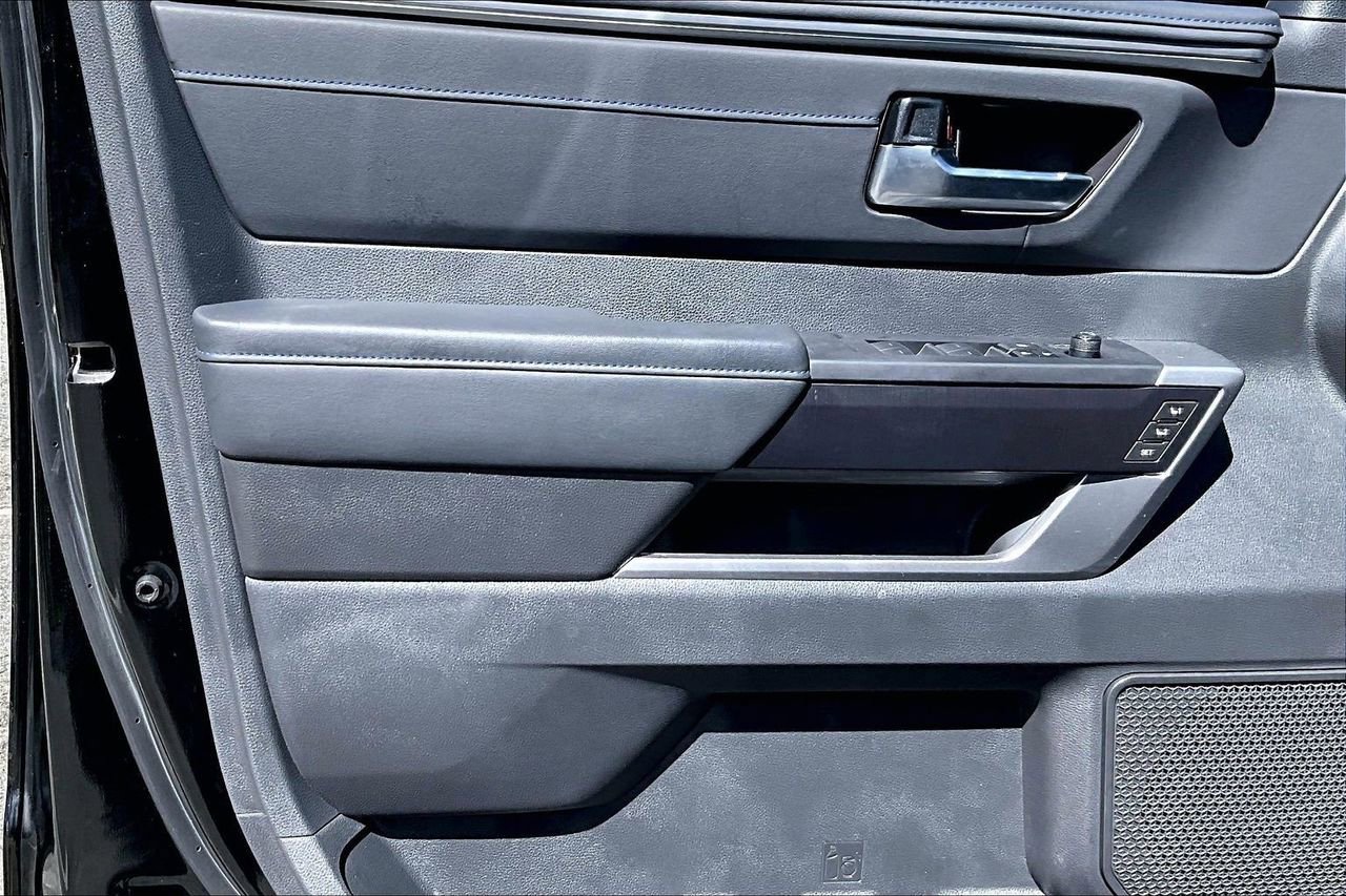 Used 2024 Toyota Tundra Platinum image 26