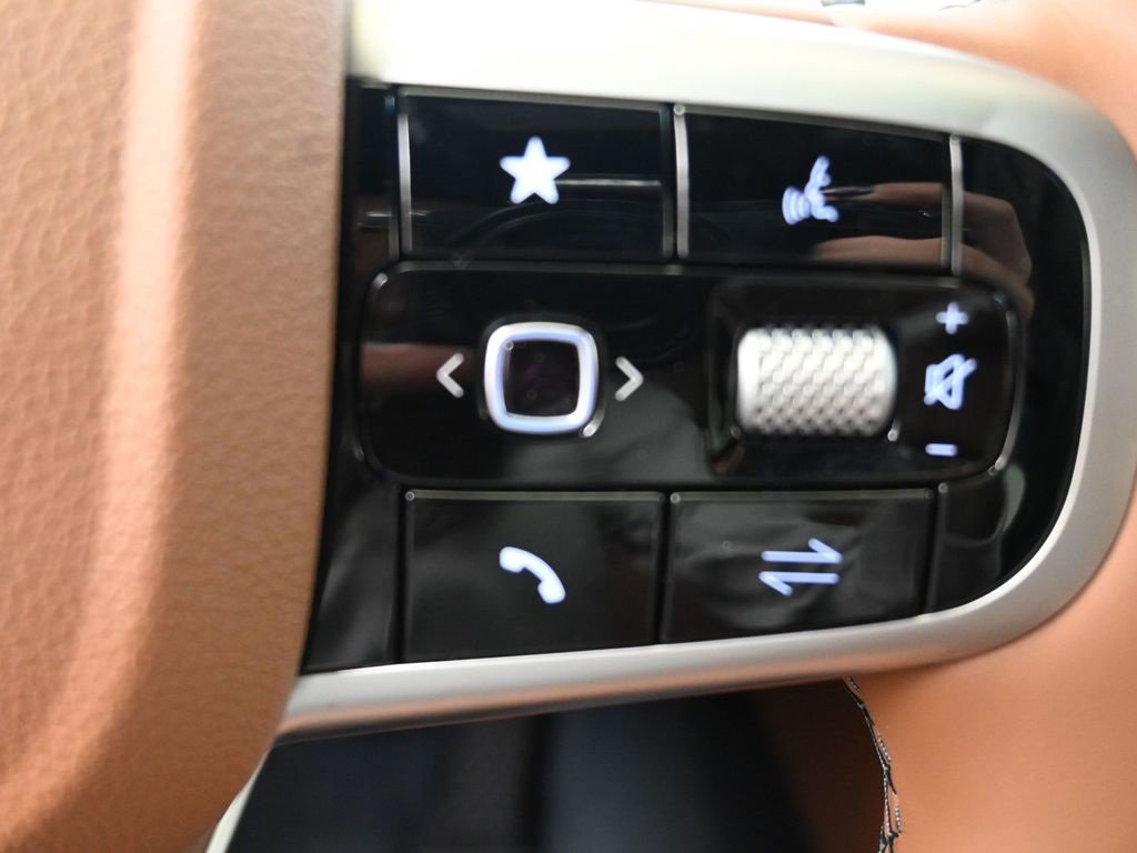 New 2026 Genesis GV70 2.5T Advanced image 25