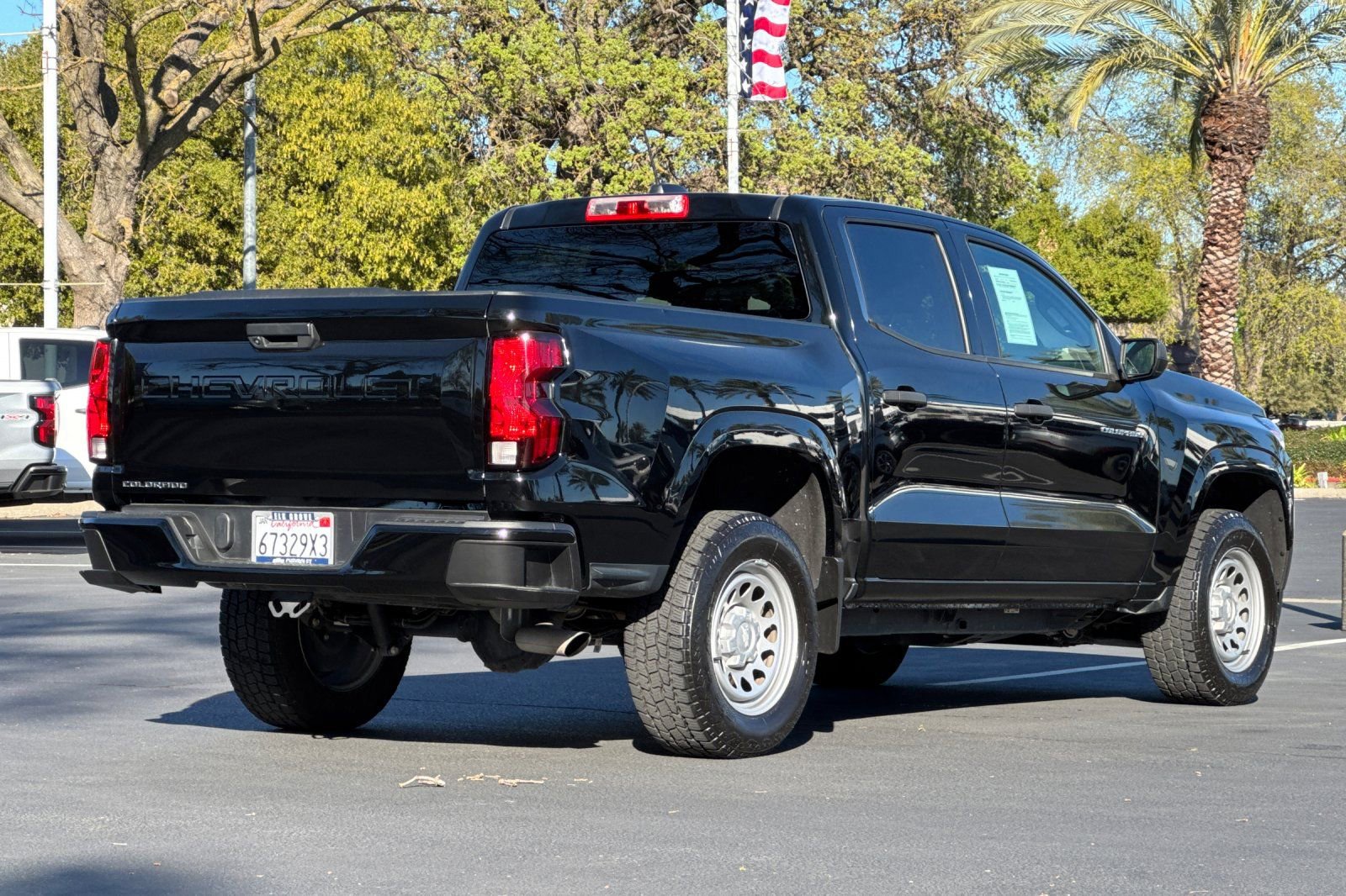 Certified 2023 Chevrolet Colorado W/T image 3