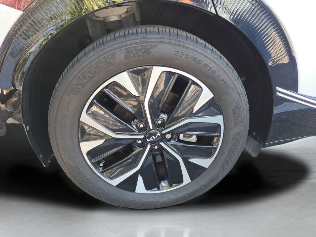 Used 2022 Kia EV6 Wind w/ Wind Technology Package image 41