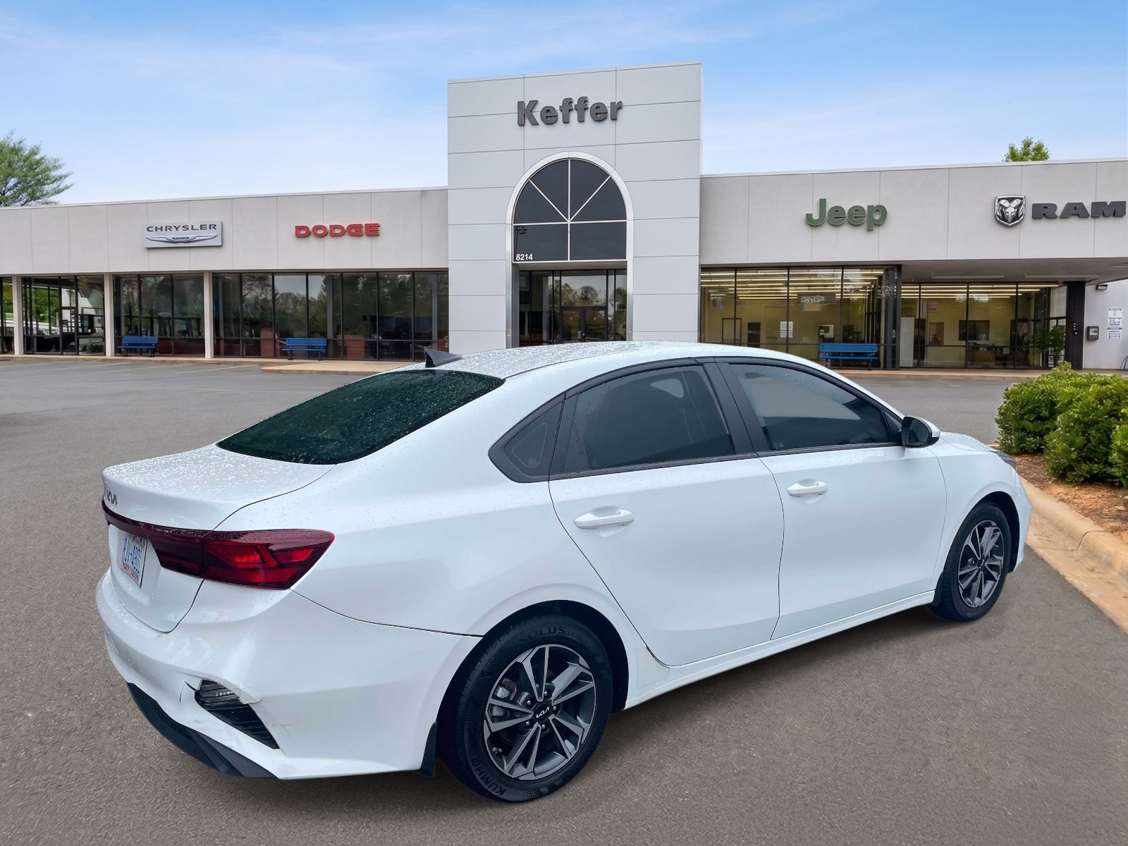 Used 2024 Kia Forte LXS FWD image 6