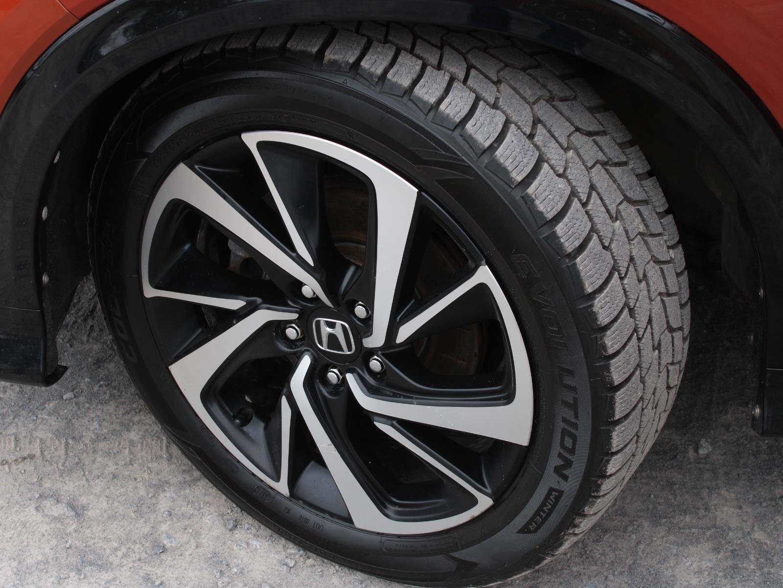 Used 2019 Honda HR-V Sport image 17