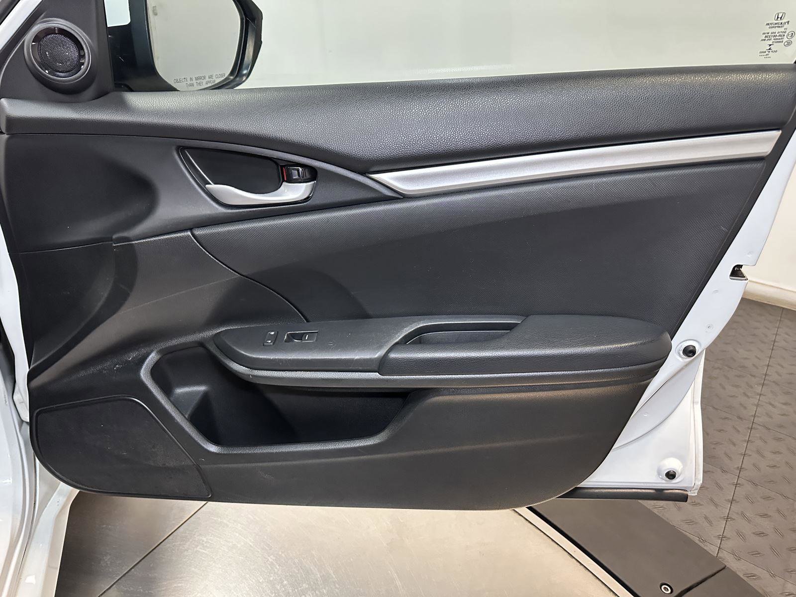 Used 2020 Honda Civic Sport image 36