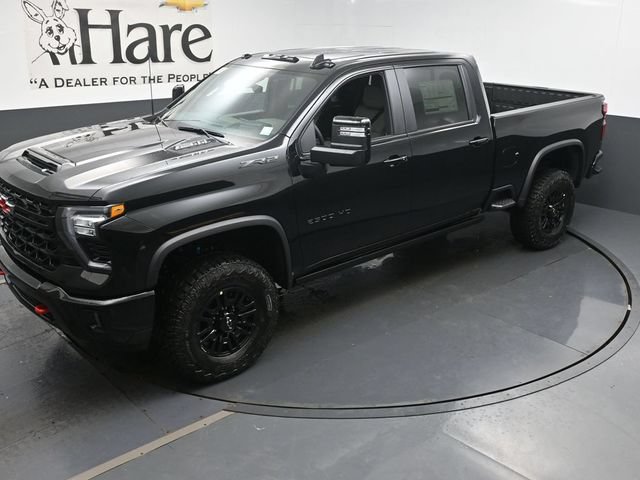 New 2026 Chevrolet Silverado 2500 ZR2 w/ LPO, Dark Essentials Package AWD/4WD image 22