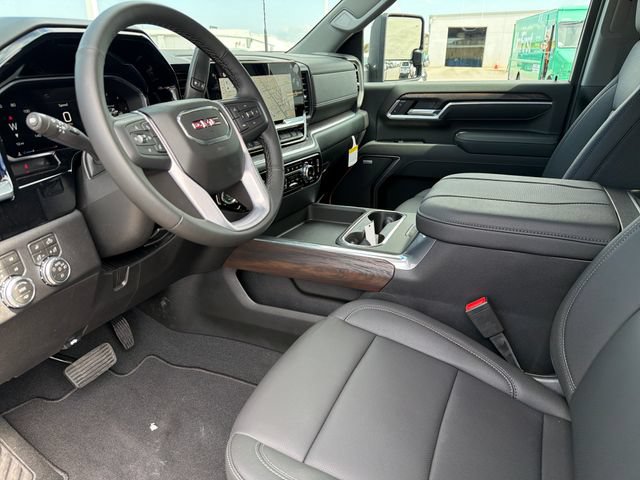 New 2026 GMC Sierra 2500 SLT w/ SLT Premium Package AWD/4WD image 17
