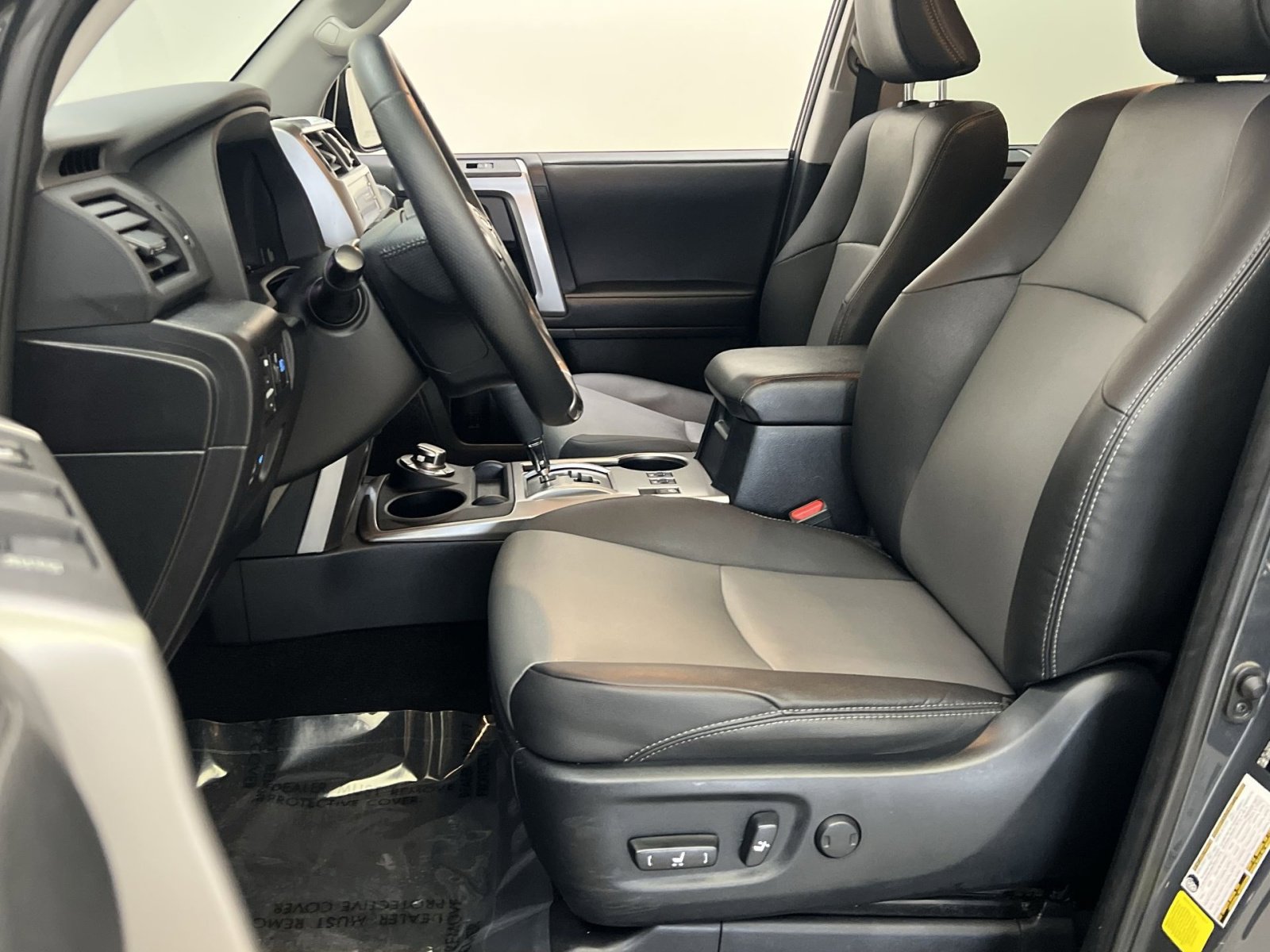 Used 2024 Toyota 4Runner SR5 Premium image 11