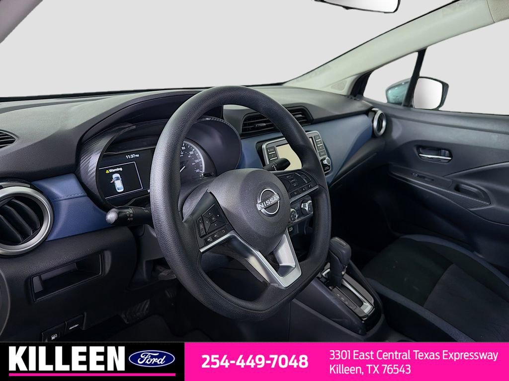 Used 2025 Nissan Versa SV FWD image 10