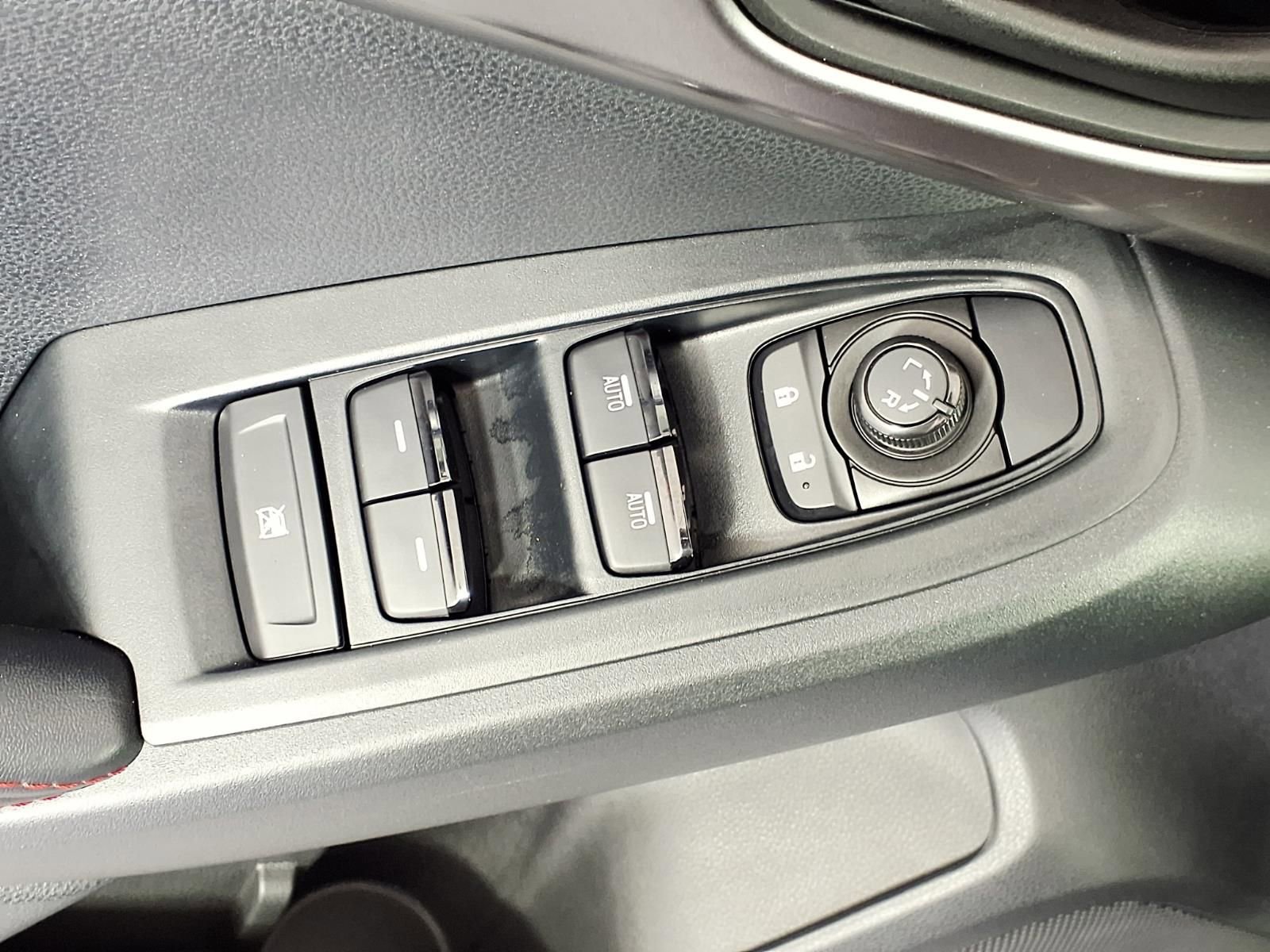 Used 2025 Subaru Impreza 2.0i Sport image 15