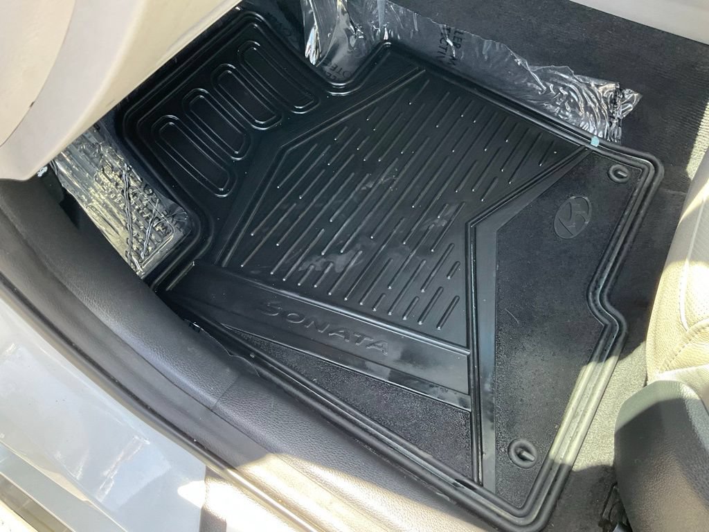 Used 2019 Hyundai Sonata Limited FWD image 19