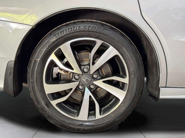 Used 2023 Honda Odyssey Touring image 18