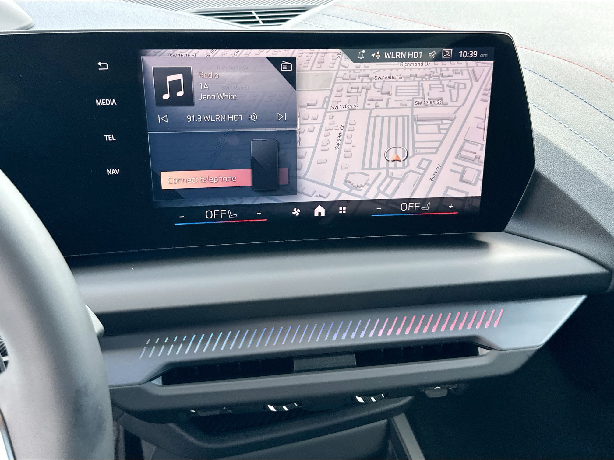 New 2026 BMW 228i w/ Technology Package FWD image 10