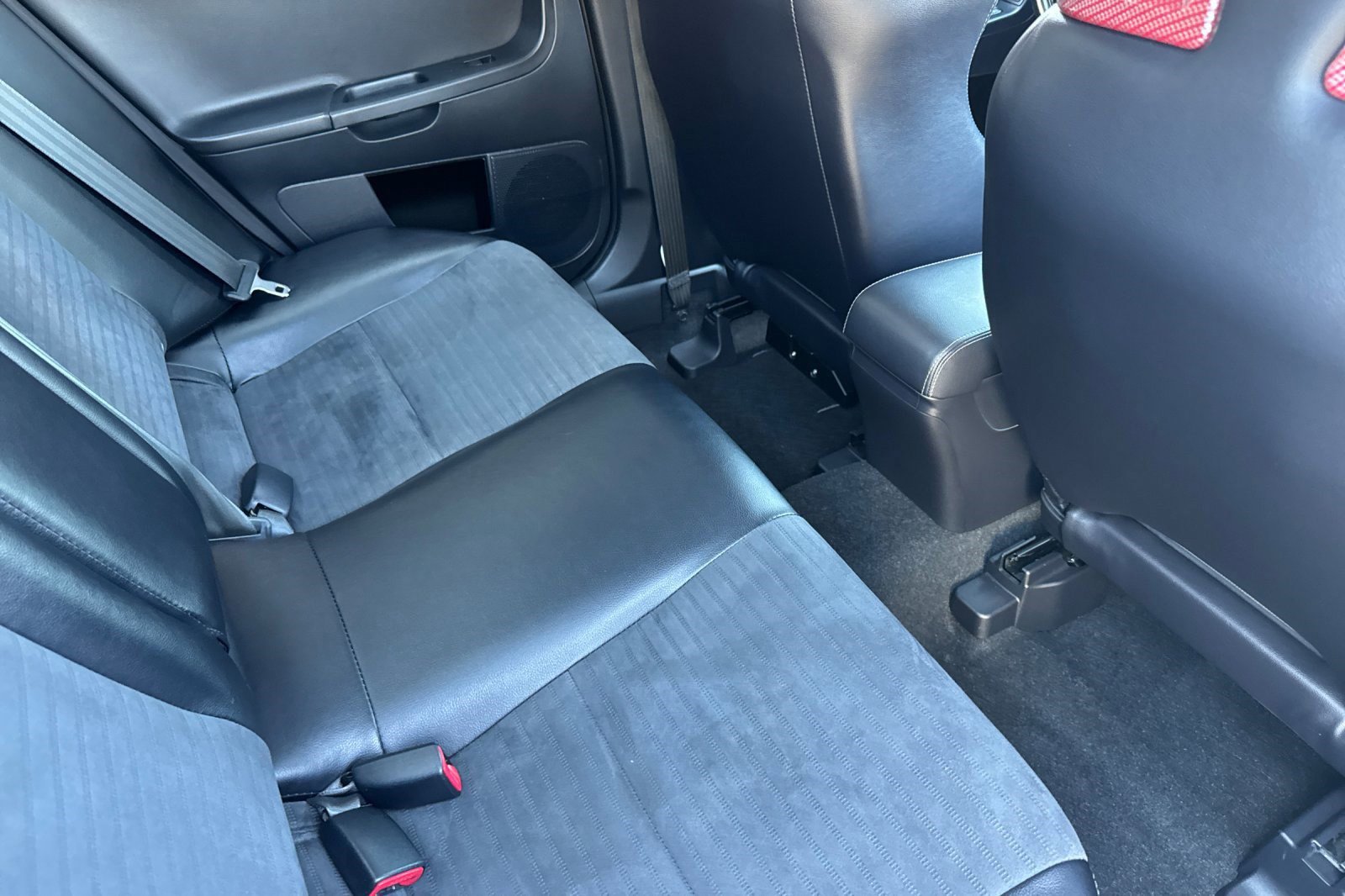 Used 2013 Mitsubishi Lancer Evolution MR AWD/4WD image 28
