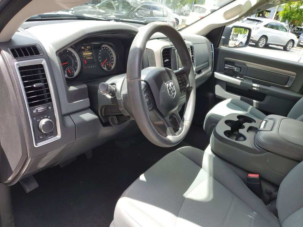 Used 2018 RAM 1500 Classic SLT image 17