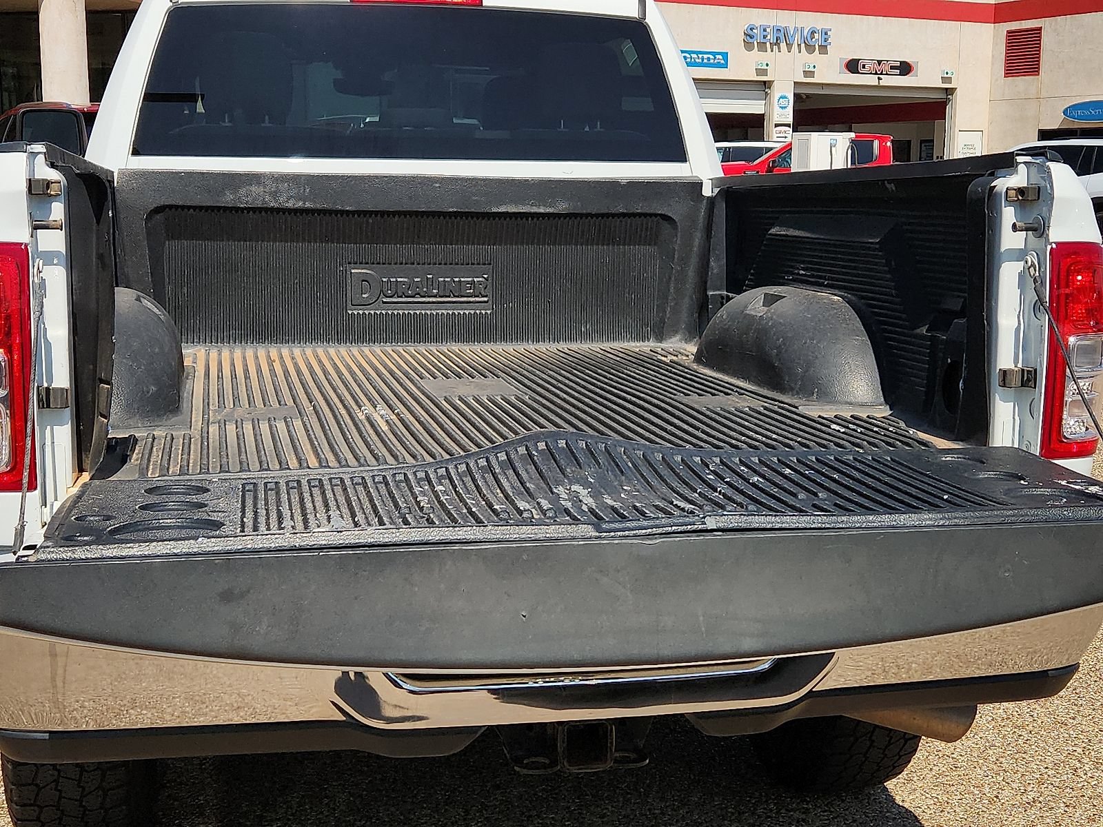 Used 2024 RAM 2500 Big Horn AWD/4WD image 12