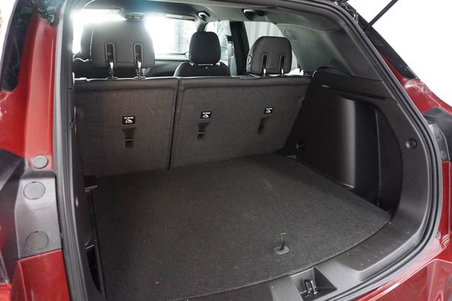 Used 2023 Chevrolet TrailBlazer RS FWD image 14