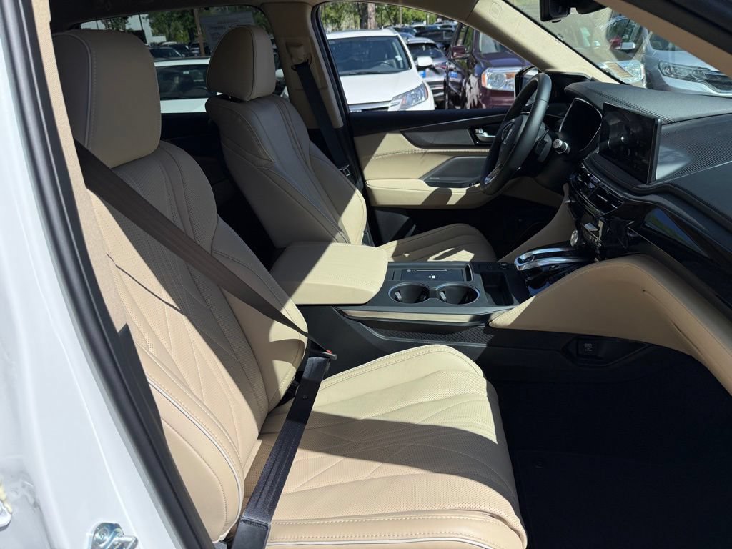 Certified 2026 Acura MDX w/ Advance Package AWD/4WD image 24