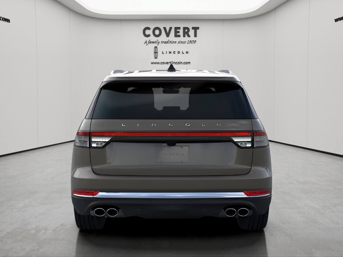 New 2026 Lincoln Aviator 2WD image 5