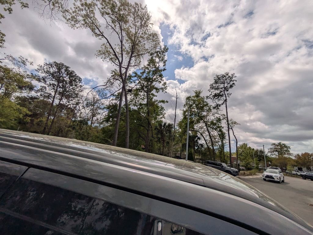 Used 2025 Ford F250 Lariat w/ Lariat Ultimate Package image 10