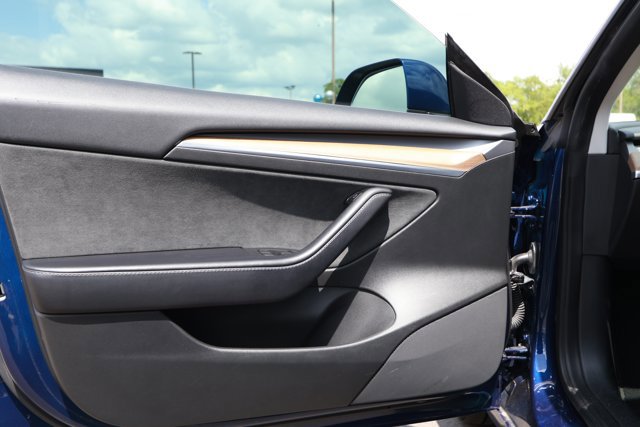 Used 2022 Tesla Model 3 Long Range image 21