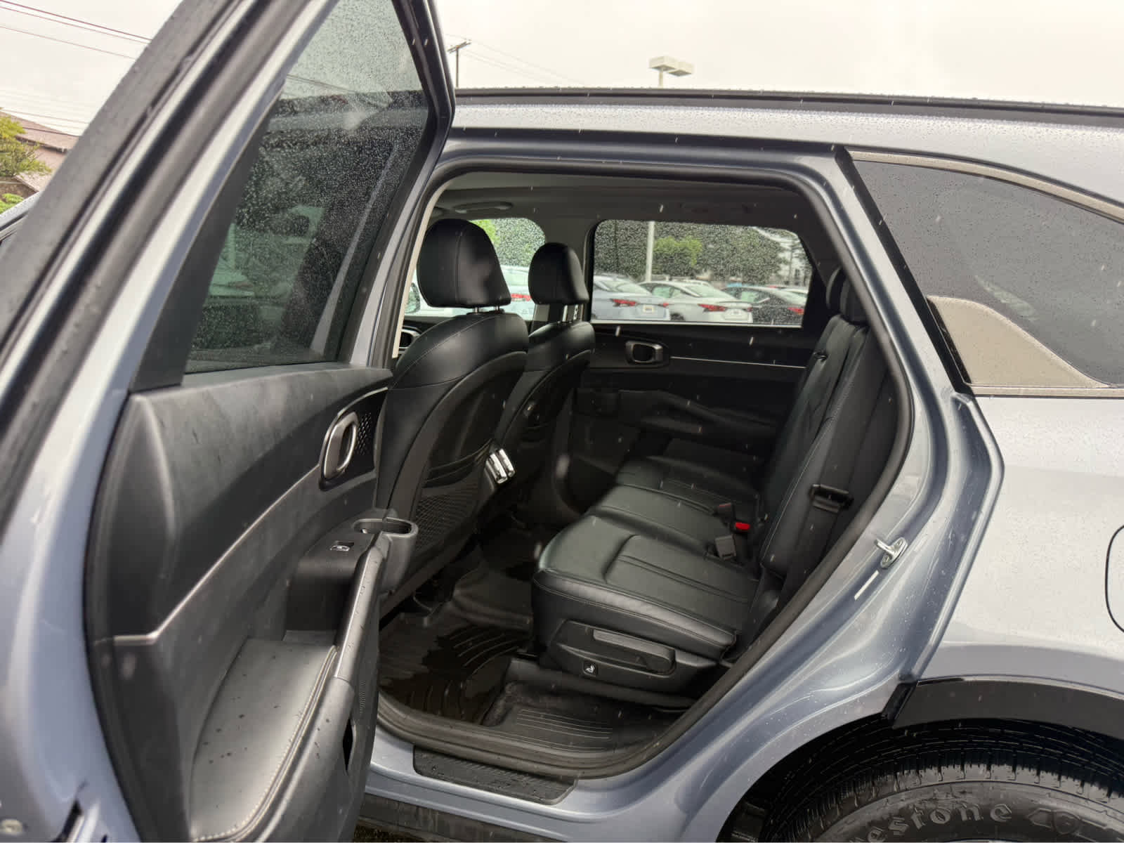Used 2021 Kia Sorento S w/ Panoramic Sunroof Package image 9