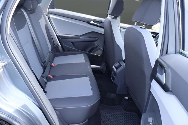 Certified 2022 Volkswagen Taos S FWD image 19
