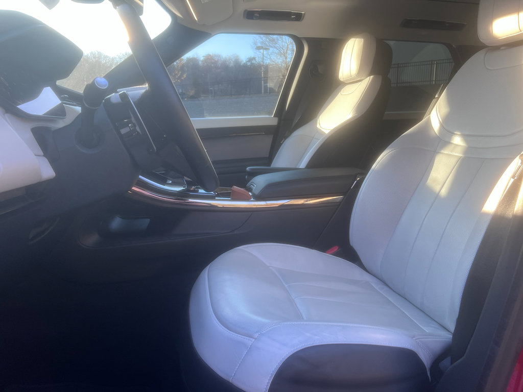 Used 2024 Land Rover Range Rover Sport Dynamic SE image 4